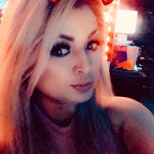 Meet your Posher, Miriam